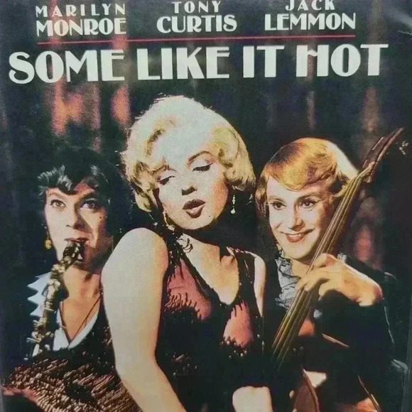 Vintage Classics Some Like It Hot – Marilyn Monroe DVD - Picture 2 of 6